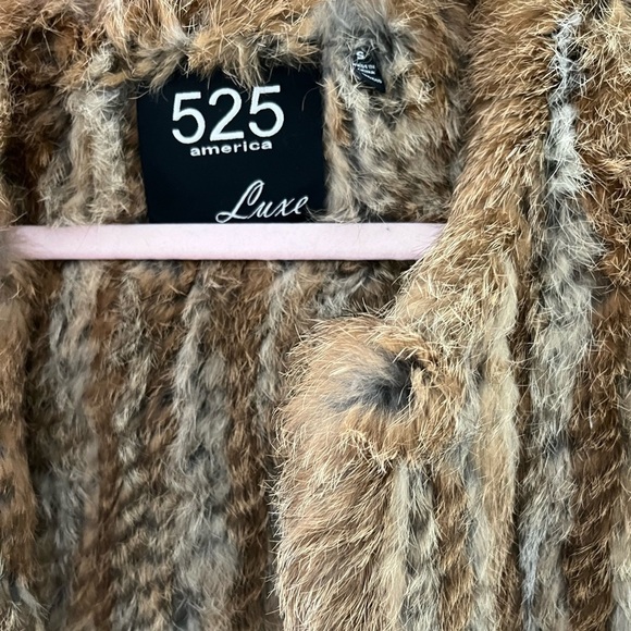 525 America Rabbit Fur Vest - Picture 3 of 8